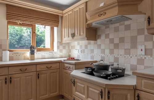 Norwich Maison | Spacious 6-Bedroom Home | Sleeps 11 | Fast Wi-Fi | Parking | Ideal for Families & Business Groups