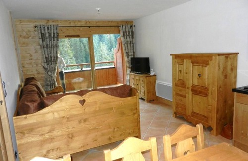 Cohennoz Appartement | Appartement cosy 6 pers, balcon, piscine couverte, garage, Crest-Voland