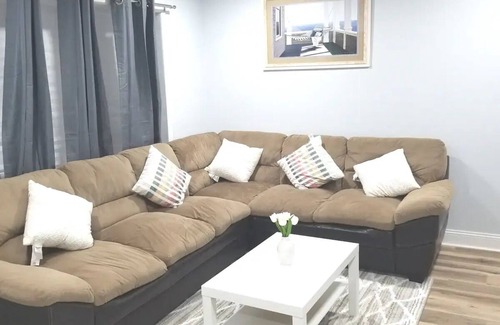 Seabrook Maison | Spacious 7-bedroom house in lovely Lanham
