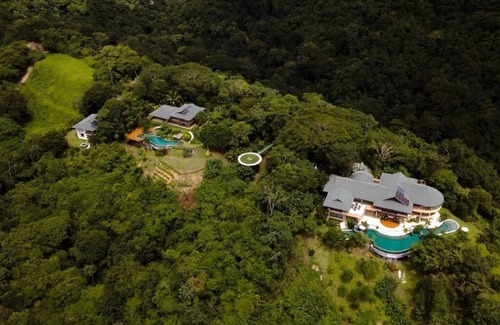 Mal Pais Villa | Spacious 7-bedroom villa in tranquil Mal Pais witj incredible Ocean Views
