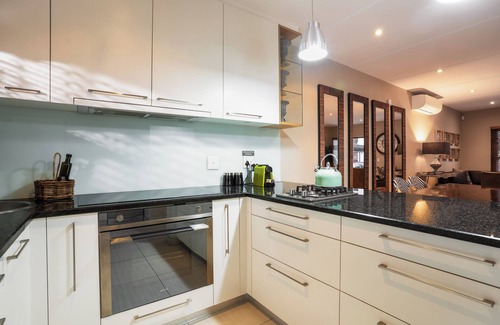 Stellenbosch Central Appartement | Superbe spacieux appartement de deux chambres dans le centre de Stellenbosch