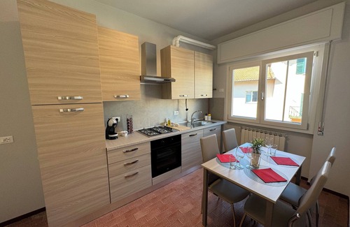 Brovello-Carpugnino Appartement | Spacious and bright 3 and a half apartment with parking space, Wi-fi and wonderful balcony