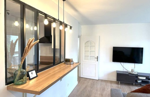 Sarcelles Appartement | Spacious and bright apartment in Sarcelles