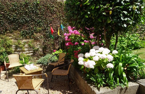 Treboul Maison | maison spacieuse et lumineuse 3* jardin clos parking 200m plage, thalasso, GR 34