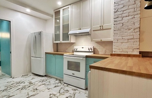 Viauville Appartement | Spacious and calm appartement all incuded with a full kitchen.