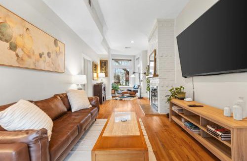 Truxton Circle Maison | Spacious and Central DC 3-BR Getaway Close to It All
