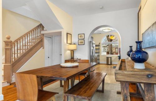 Truxton Circle Maison | Spacious and Central DC 3-BR Getaway Close to It All