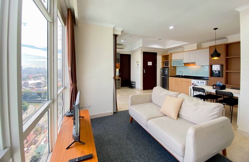 Jakarta Appartement | Spacious And Combined 2Br At Menteng Park Apartment