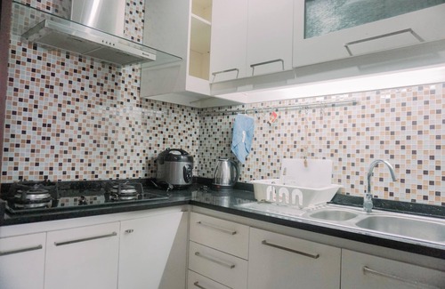 Old Jakarta Appartement | Spacious And Homey 2Br Mangga Dua Apartment