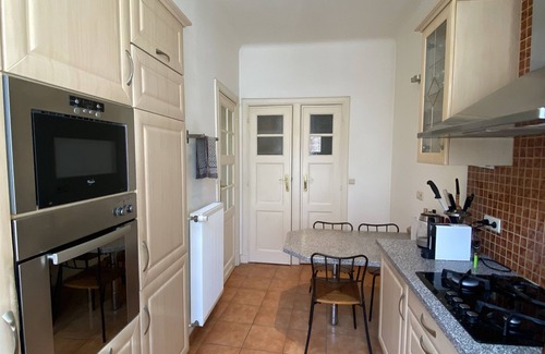 Jacht Appartement | Spacious and luminous apartment at La Chasse