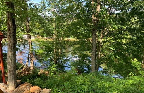 Ashford Cabine | Spacious and new deluxe cabin in family campground in Northeastern CT