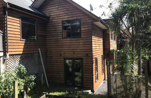 Browns Bay Maison | Maison familiale spacieuse et privée dans une ville balnéaire populaire2007