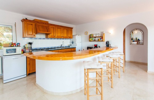 Ses Salines Maison | Spacious and quiet house with sea views
