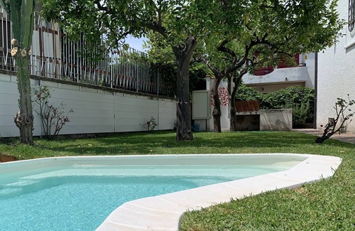 Laura Maison | Maison de vacances spacieuse et élégante