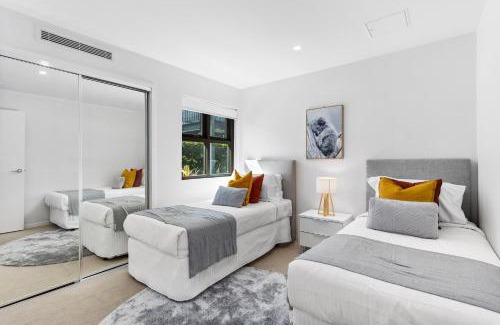 Bulimba Appartement | Spacious and Superb 3-bed Apartment