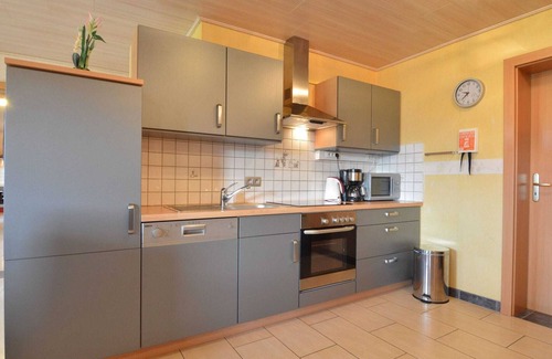 Burg-Reuland Appartement | Spacious Apartment in Grüfflingen with Sauna