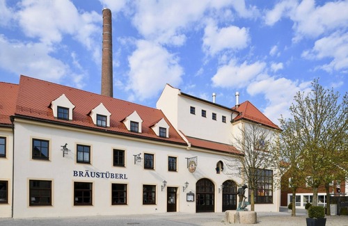 Schierling Appartement | Spacious apartment (70 m²) for up to two people with free WiFi