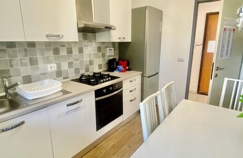 Zona XXIV Fonte Ostiense Appartement | Spacious Apartment EUR-Laurentina - For large groups and families!!!