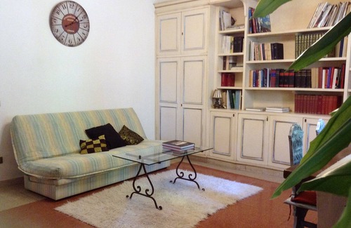 Vittorio Emanuele Appartement | Spacieux Appartement à C1900 Palazzo. Position tranquille et sécurisé. Wifi