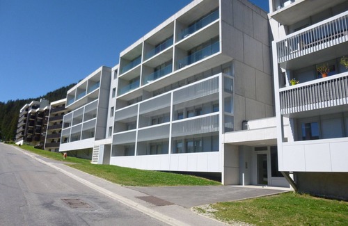 Flaine Appartement | Spacious Apartment in Center of Flaine, Sleeps 6, Near Slopes and Shops