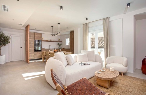 Centro - Sagrario Appartement | Spacious apartment in Granada center. San jerónimo