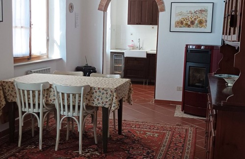 Simignano Maison | Spacious apartment strategically located for visiting Siena and province