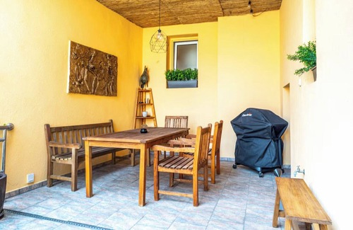Mitte Appartement | Spacious apartment with barbecue terrace in the heart of the historic old town