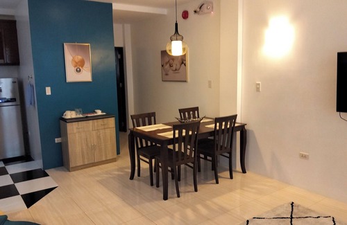 Tawala Appartement | Spacious apartment with separate toilet, sofa bed in living room.