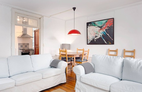 Centro / Baixa Maison | Spacious Apartment With a Shared Garden