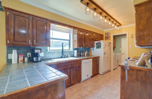Fort Smith Maison | Spacious Arkansas Abode w/ Balcony & Fire Pit!