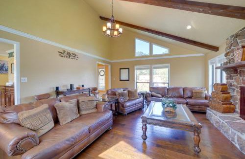 Fort Smith Maison | Spacious Arkansas Abode with Balcony and Fire Pit!