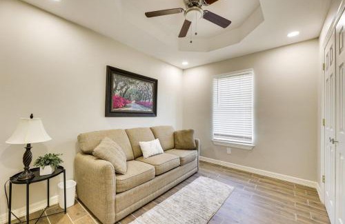 San Juan Maison | Spacious Backyard - San Juan Home Near Border