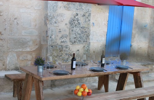 Saint-Jean-d'Eyraud Maison | Conversion de grange spacieuse