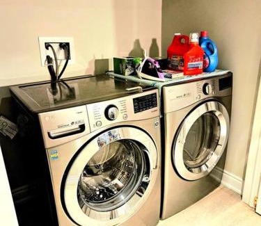 Oakville Appartement | Spacious Basement in Oakville