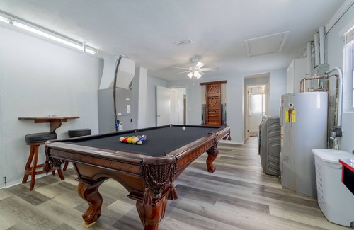 Glenwood Maison | Spacious, Beautiful Renovated pool home steps from the beach!