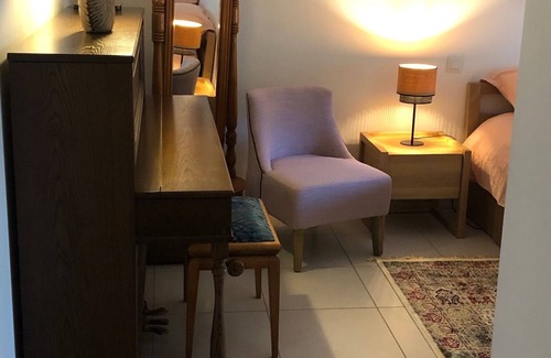 Pouldergat Lit Et Petit-Déjeuner | CHAMBRE D'HÔTES SPACIEUSE À LA CAMPAGNE PROCHE DOUARNENEZ
