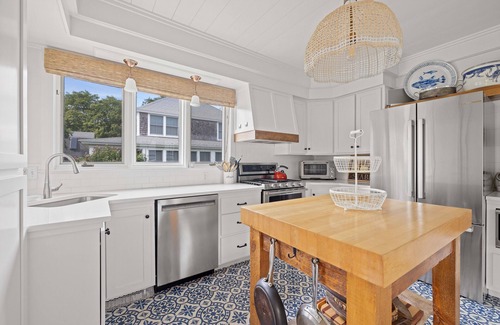 Biddeford Pool Maison | Spacious Biddeford Pool Home with Ocean Views