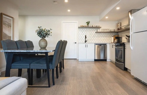 Southwest Calgary Maison | Spacious, Bright Suite Near Mountains & Downtown