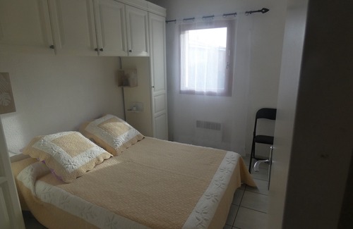Gruissan Cabine | Pavillon spacieux, T3, toit terrasse, piscine, Wifi, lagon, proximité plage
