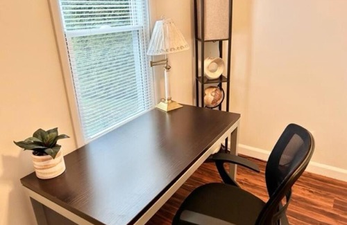 Monroeville Appartement | Spacious Cape Cod in Monroeville