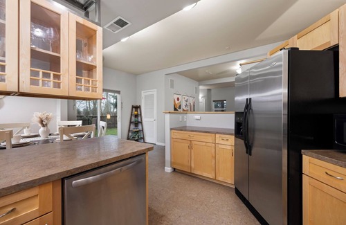 Everson Maison | Spacious centrally located farmhouse with stunning views, large yard, firepit