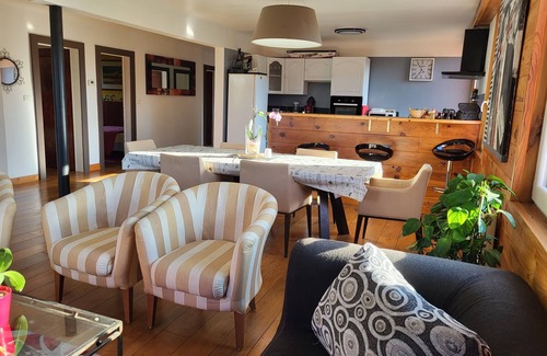 Mont-Saxonnex Appartement | Appartement spacieux type chalet dans village savoyard à 1000 m au Mont Saxonnex
