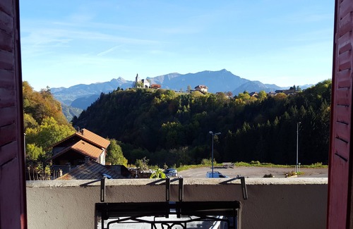 Mont-Saxonnex Appartement | Appartement spacieux type chalet dans village savoyard à 1000 m au Mont Saxonnex