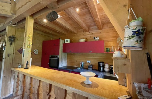 Abondance Chalet De Ski | Chalet spacieux avec garage privé, animaux acceptés, terrasse et jardin, idéal pour familles !