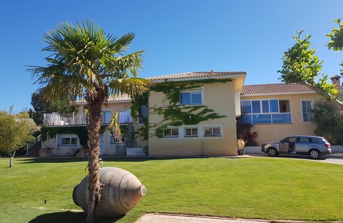 Province of Toledo Villa | CHALET SPACIEUX AVEC PISCINE, CONFORTABLE ET CONFORTABLE SEULEMENT 2 KM. DE TOLEDO