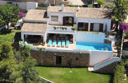 El Portet Villa | Villa de charme spacieuse, vue sur la mer, à 500 mètres de la plage d'El Portet