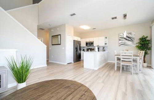 Windwood Bay Maison | Spacious & Clean Cozy Home Near Disney 448