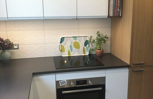 Ferney-Voltaire Appartement | Spacious, Comfortable Apartment, Geneva-ferney Border, With Mountain Views