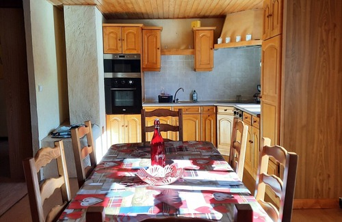 Foncine-le-Haut Appartement | GITE SPACIEUX ET CONFORTABLE DANS LE HAUT JURA