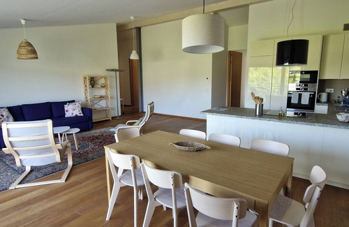 Gurmels Appartement | Spacious, comfortable, 4 bedroom attic